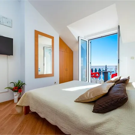 Apartment Amazing View Dijana
