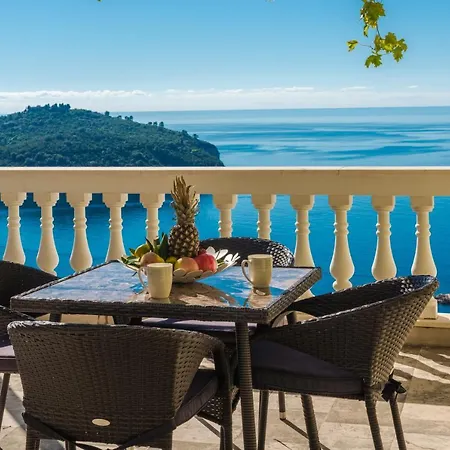 Amazing View Dijana Apartment