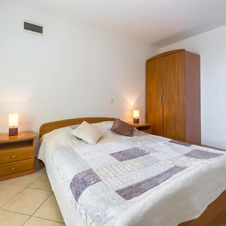 Apartment Amazing View Dijana *